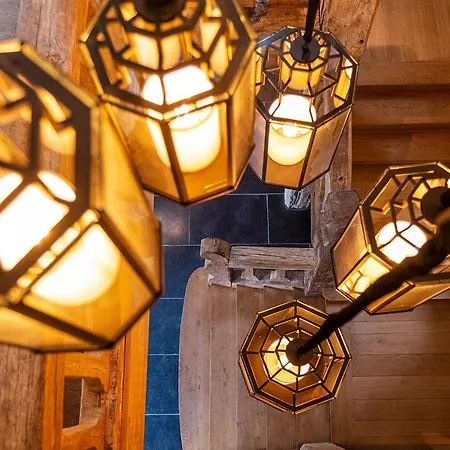 Abbaye Du Tresor Bed & Breakfast