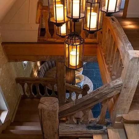 Abbaye Du Tresor Bed & Breakfast 3*